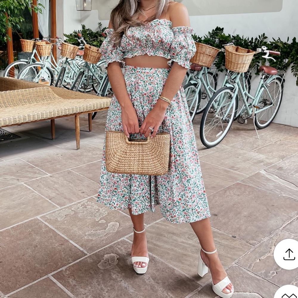 Petal & Pup Floral Skirt Set LIKE NEW